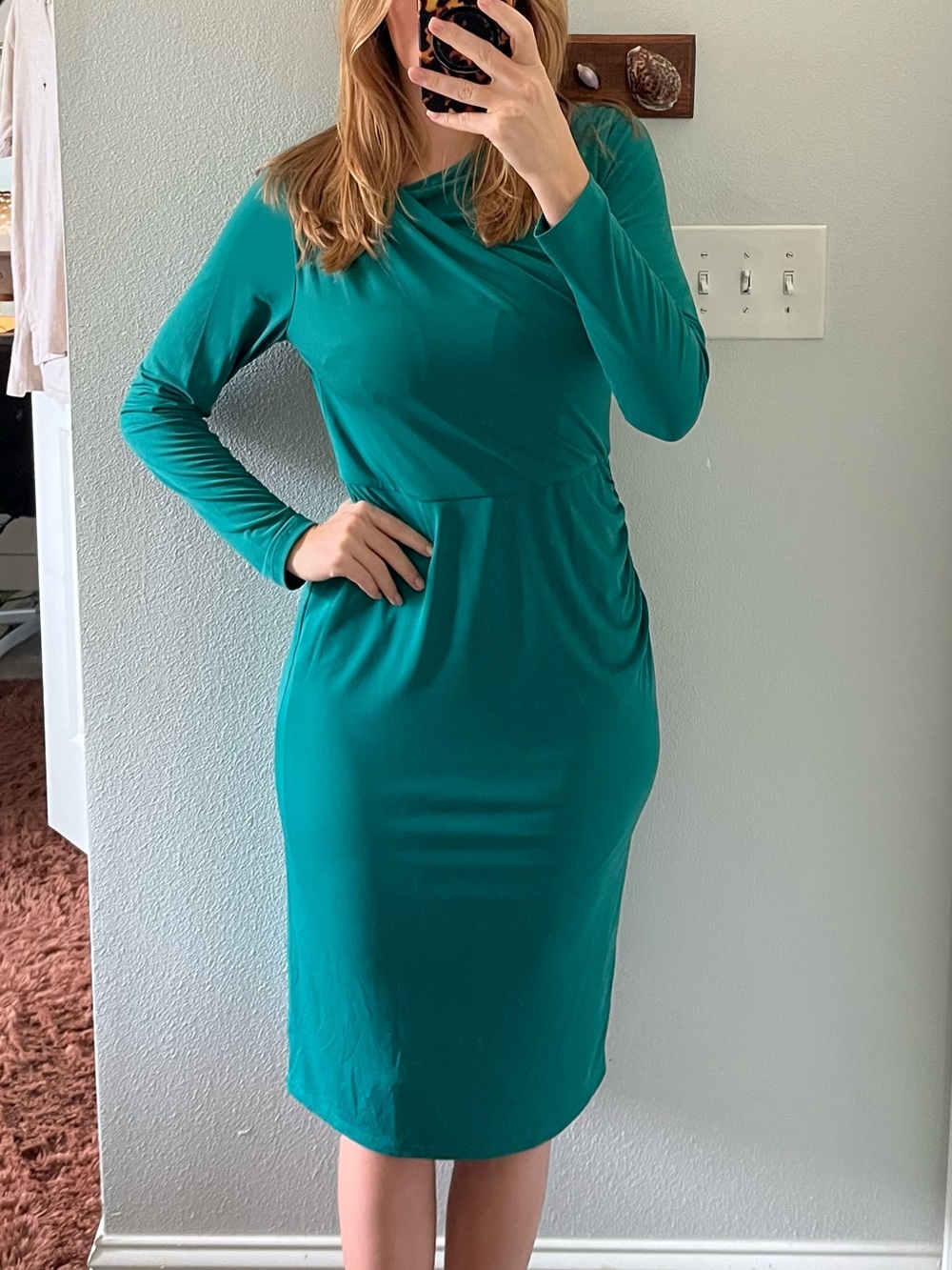 Green longsleeve dress